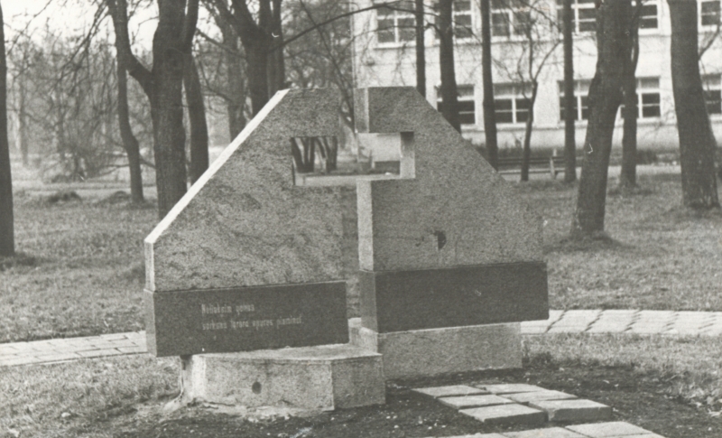 piemineklis