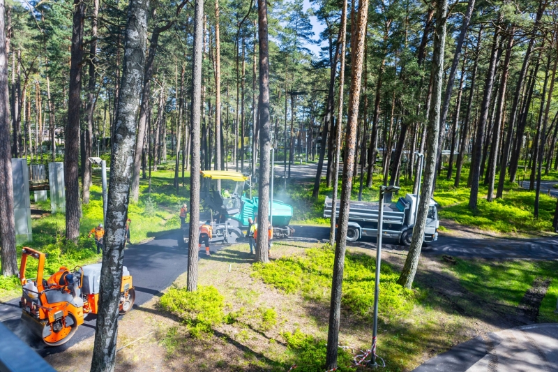 Skrituļošanas trases atjaunošanas darbi Dzintaru mežaparkā