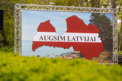 Augsim Latvijai