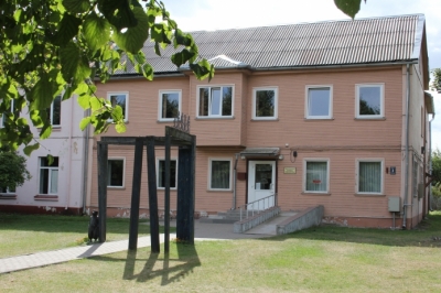 Slokas bibliotēkas ēka