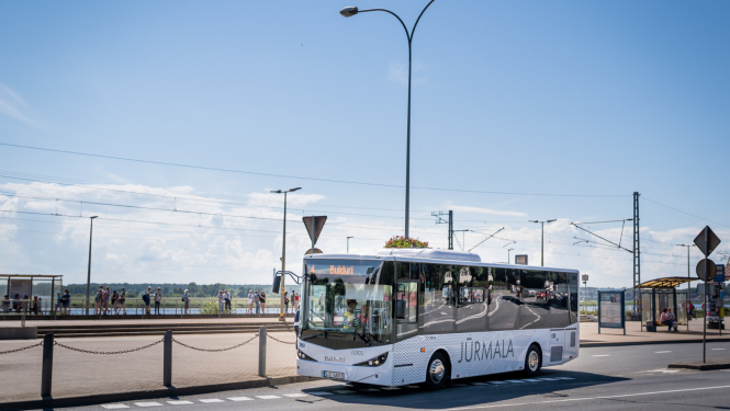 Autobuss