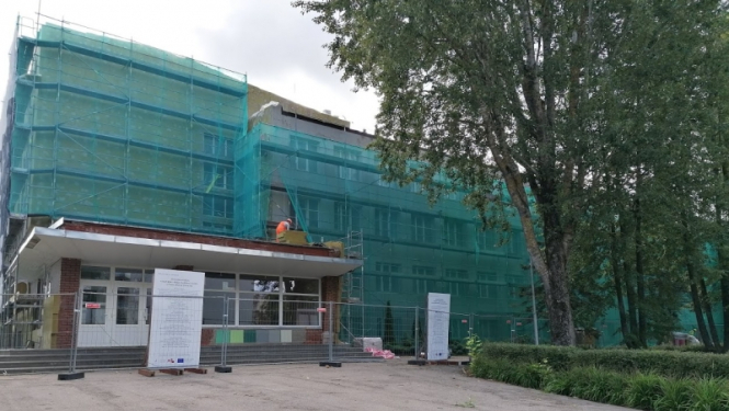 Uzsākti būvdarbi Jūrmalas pilsētas Kauguru vidusskolā