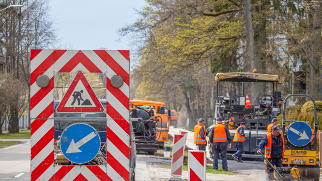 Dubultu prospektā notiek remontdarbi