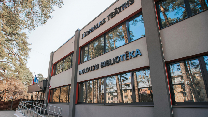 Bulduru bibliotēkas ēka