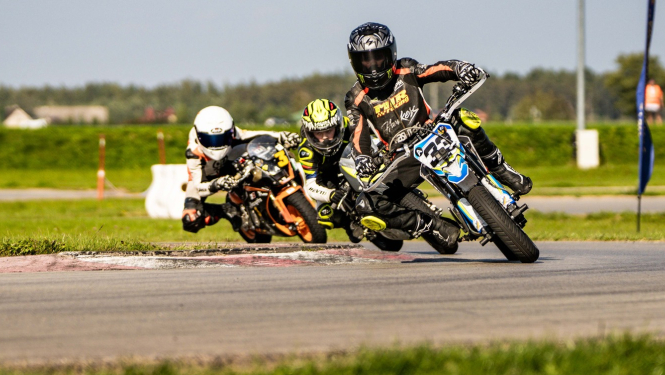 Motošosejas sportists Kristers Grabovskis