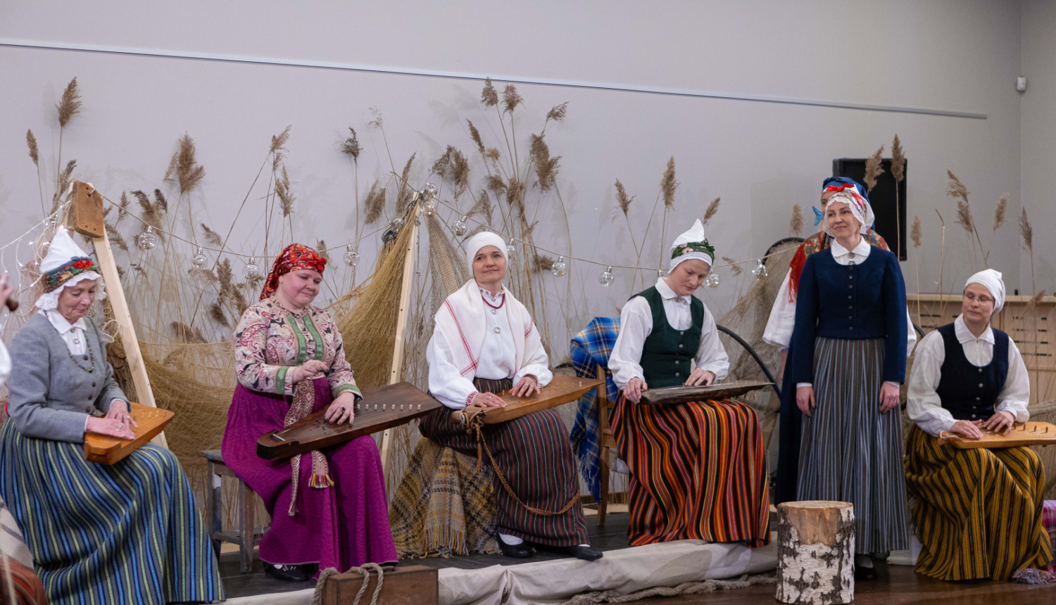 Folkloras kopa "Mare" koncertā