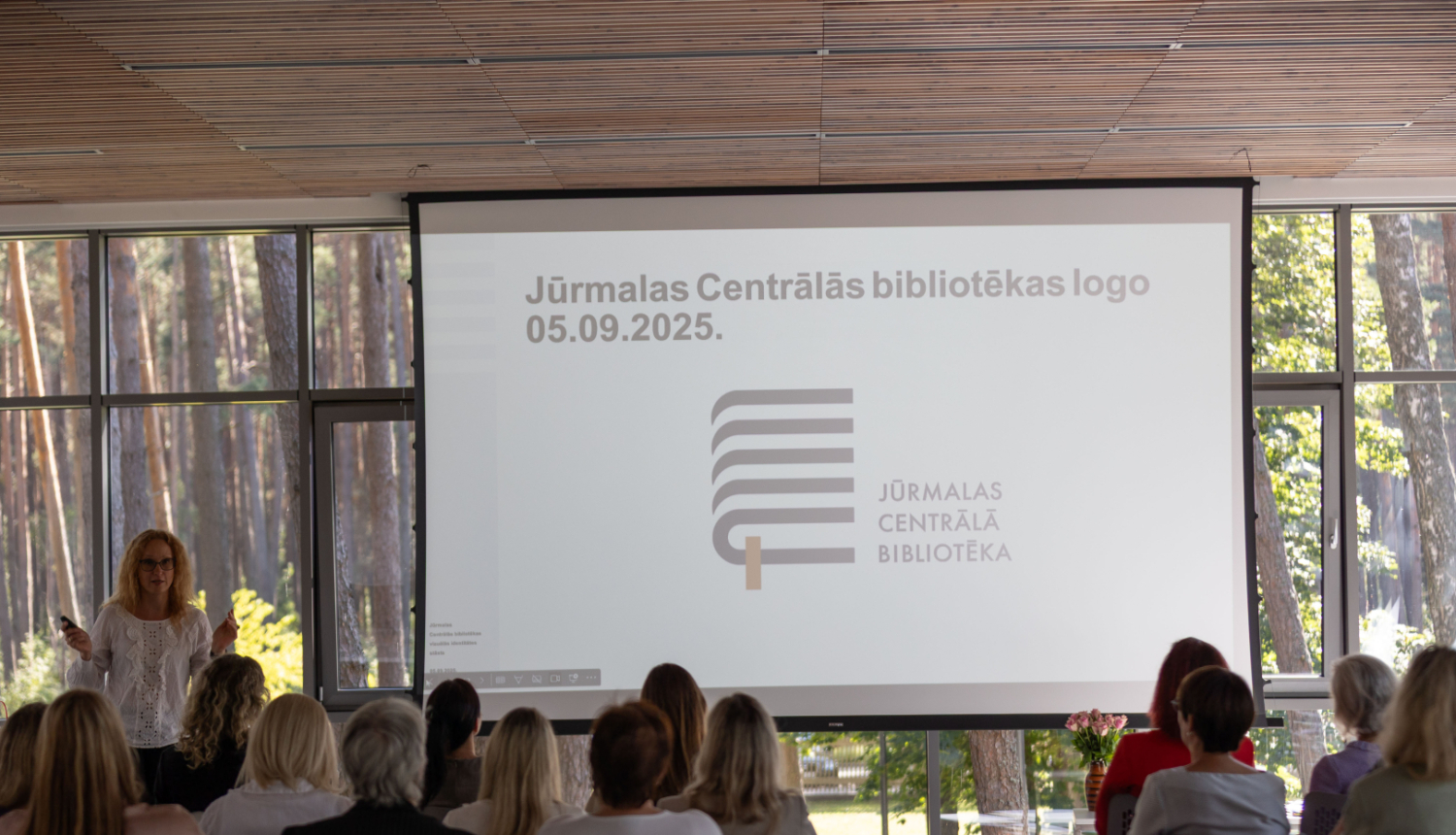 Jūrmalas centrālās bibliotēkas jaunās vizuālās identitātes prezentācija
