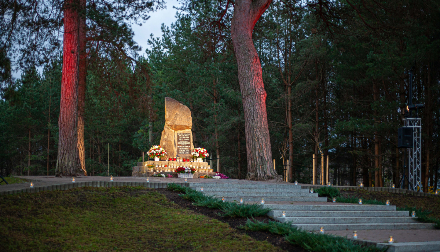 Kapteiņa Zolta piemineklis