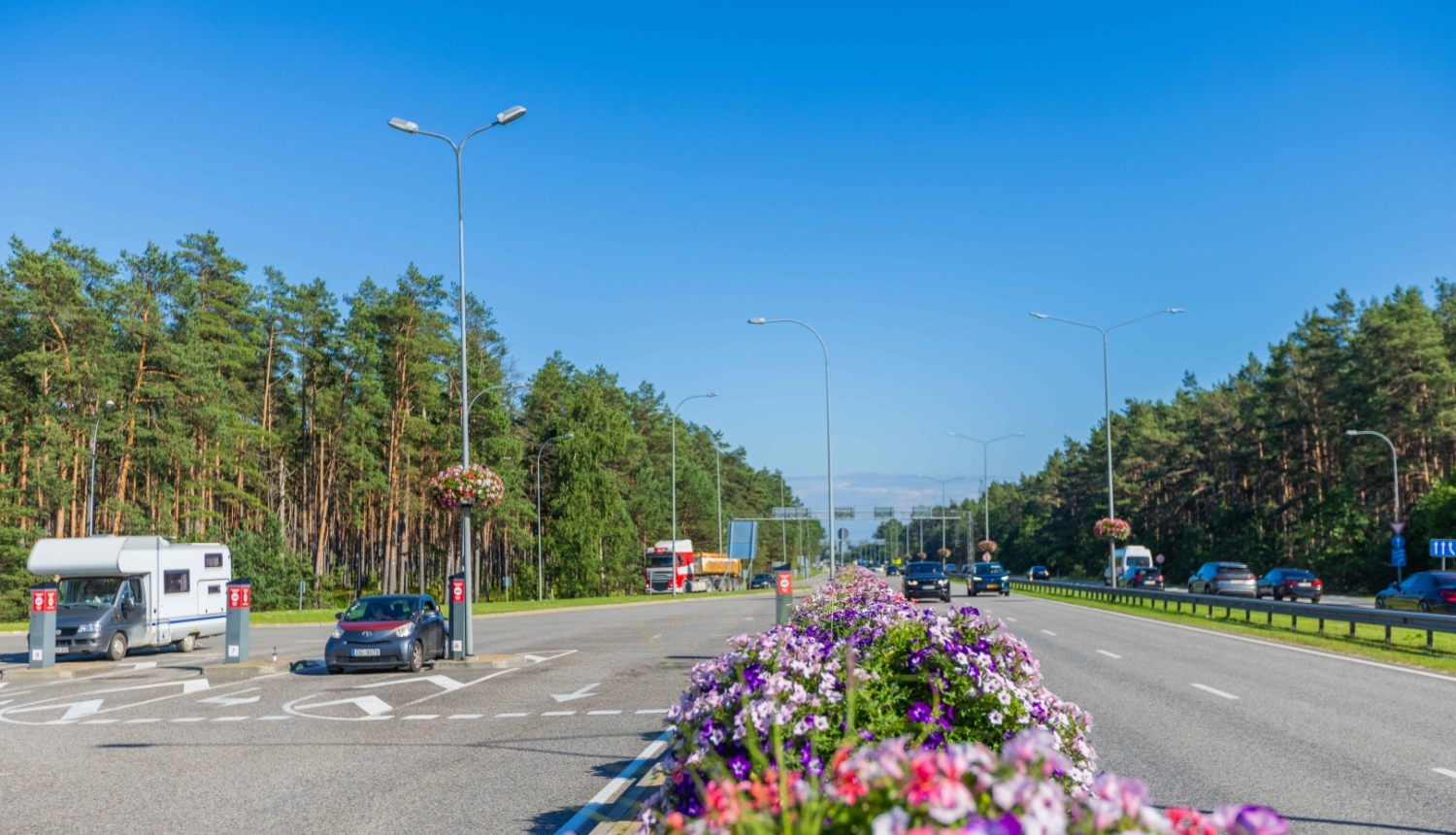 Jūrmalas maksas punkts pie iebraukšanas pilsētā