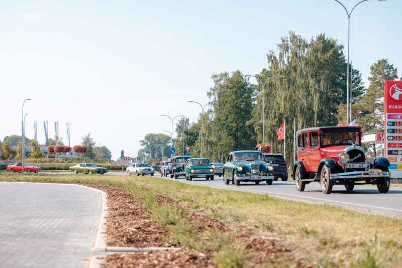 Retro auto Jūrmalā