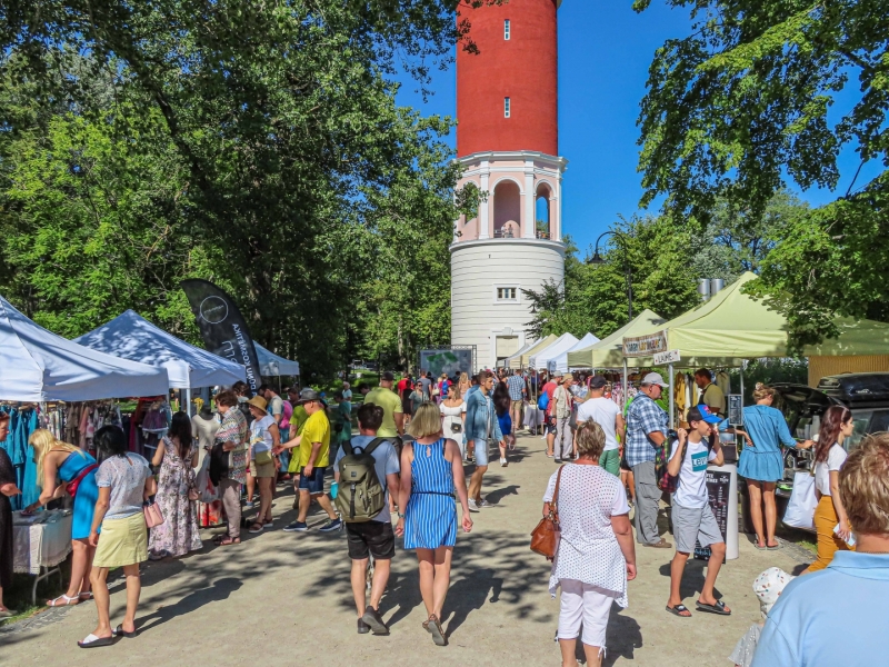 Svētku tirdziņš Ķemeru vēsturiskajā parkā