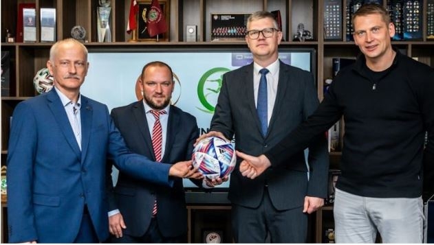 Jurijs Strods, Vadims Ļašenko, Vilnis Ķirsis un Edgars Stobovs. Foto: LFF