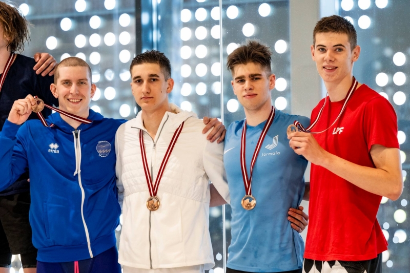 3. vieta (no kreisās puses) Reinis Eduards Paulis / Dmitrijs Tolstihs / Arnis Freimanis / Viestrads Dzenis