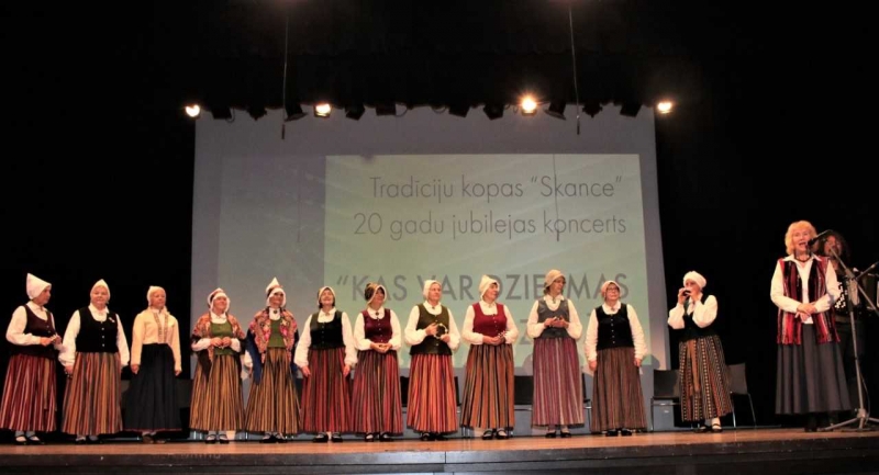  Tradīciju kopa "Skance"