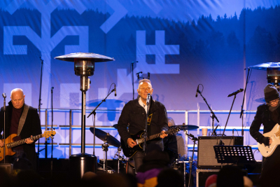 Grupas "Credo" solists 18. novembra pasākumā Jūrmalā