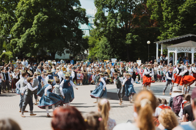 Kūrorta svētki. Horna dārzs