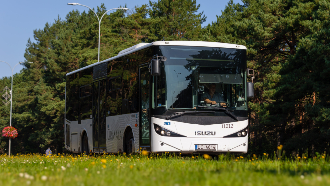 autobuss vasara
