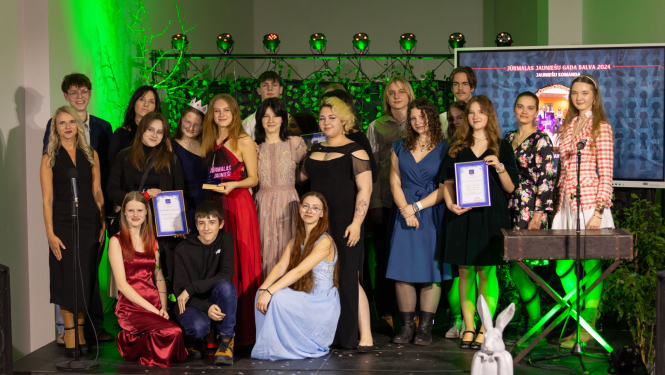 Gada jaunietis apbalvošanas ceremonija