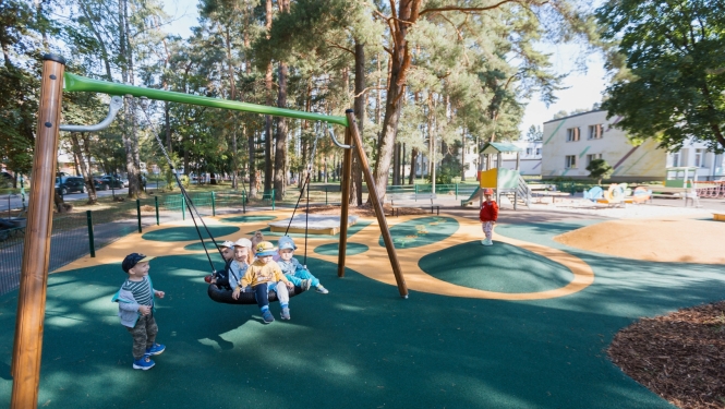 Rotaļu laukums