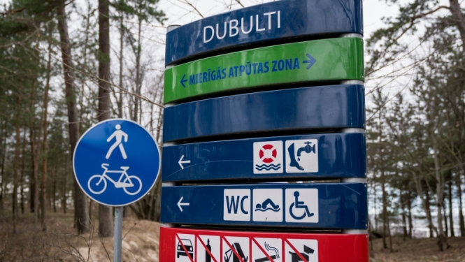 Atgādinājums: dzīvniekiem atrasties peldvietās aizliegts!