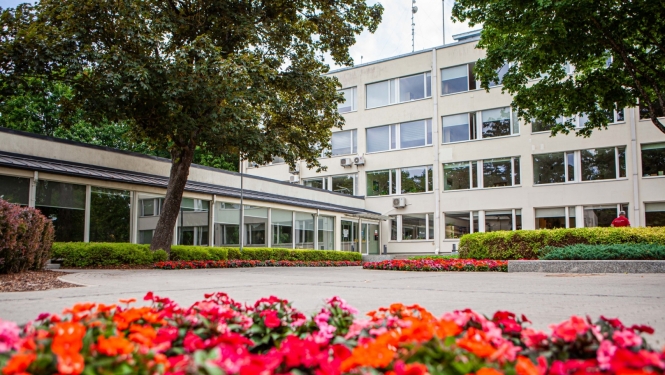 Administrācijas ēka