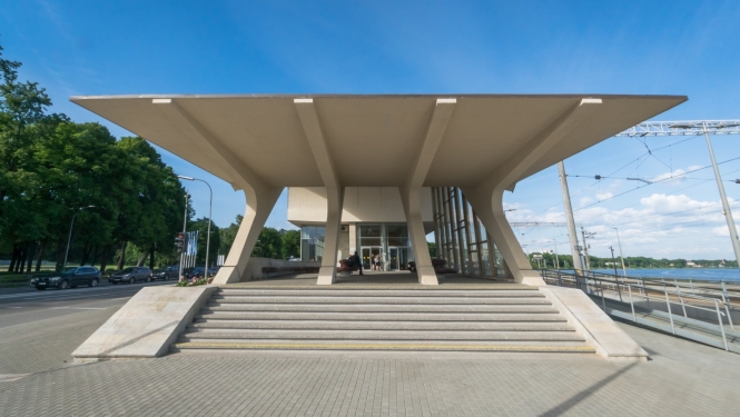 Dubultu stacija