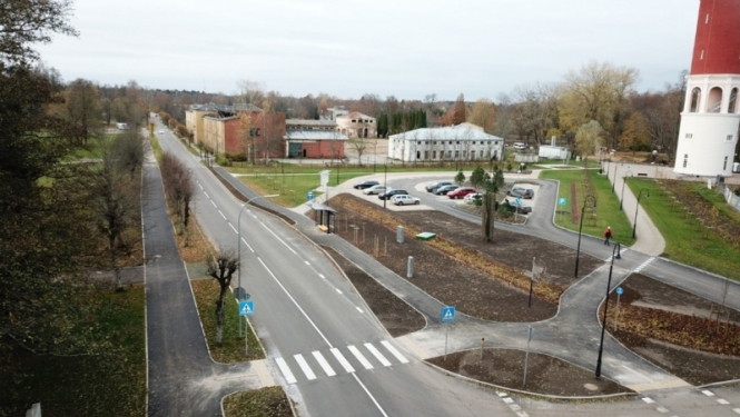 Ceļu infrastruktūras atjaunošana un autostāvvietas izbūve Ķemeros ir pabeigta