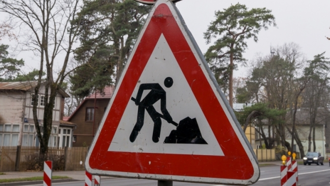 Lienes ielā izbūvēs regulējamu gājēju pāreju, noteikti satiksmes ierobežojumi