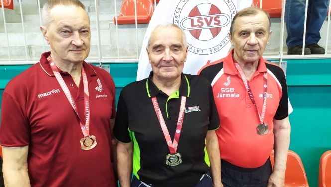 Godalgoto vietu ieguvēji 80+ kungu grupā - I. Aželis, G. Jēkabsons, A. Balbieris