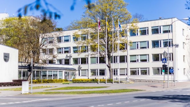 Administrācijas ēka