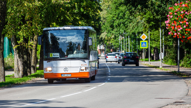 Skolēnu autobuss