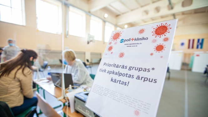 Sākas 16-17 gadu vecu jauniešu vakcinācija