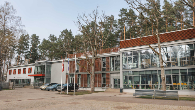 Jūrmalas centrālā bibliotēka no āras