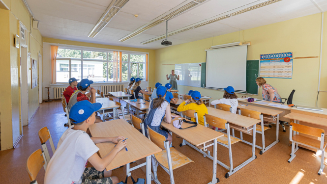 Nodarbība ukraiņu bērniem