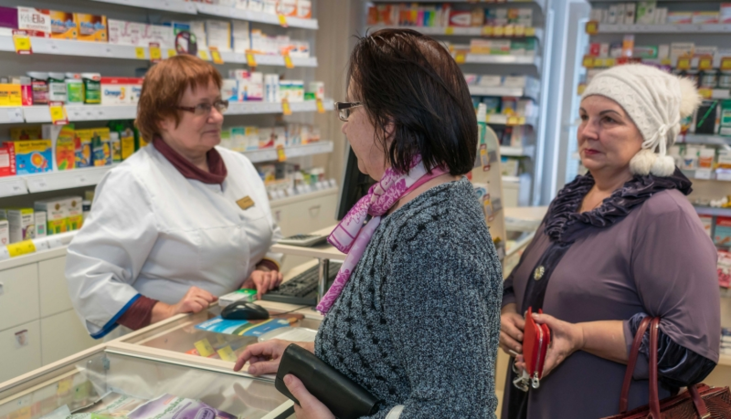 Kā saņemt pabalstu senioriem 50 eiro apmērā veselības aprūpes pieejamības palielināšanai