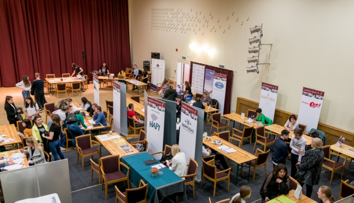 Aicinām uzņēmējus pieteikties dalībai Vakanču gadatirgū