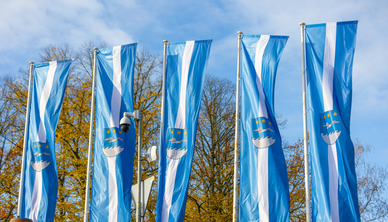 Jūrmalas karogi mastā