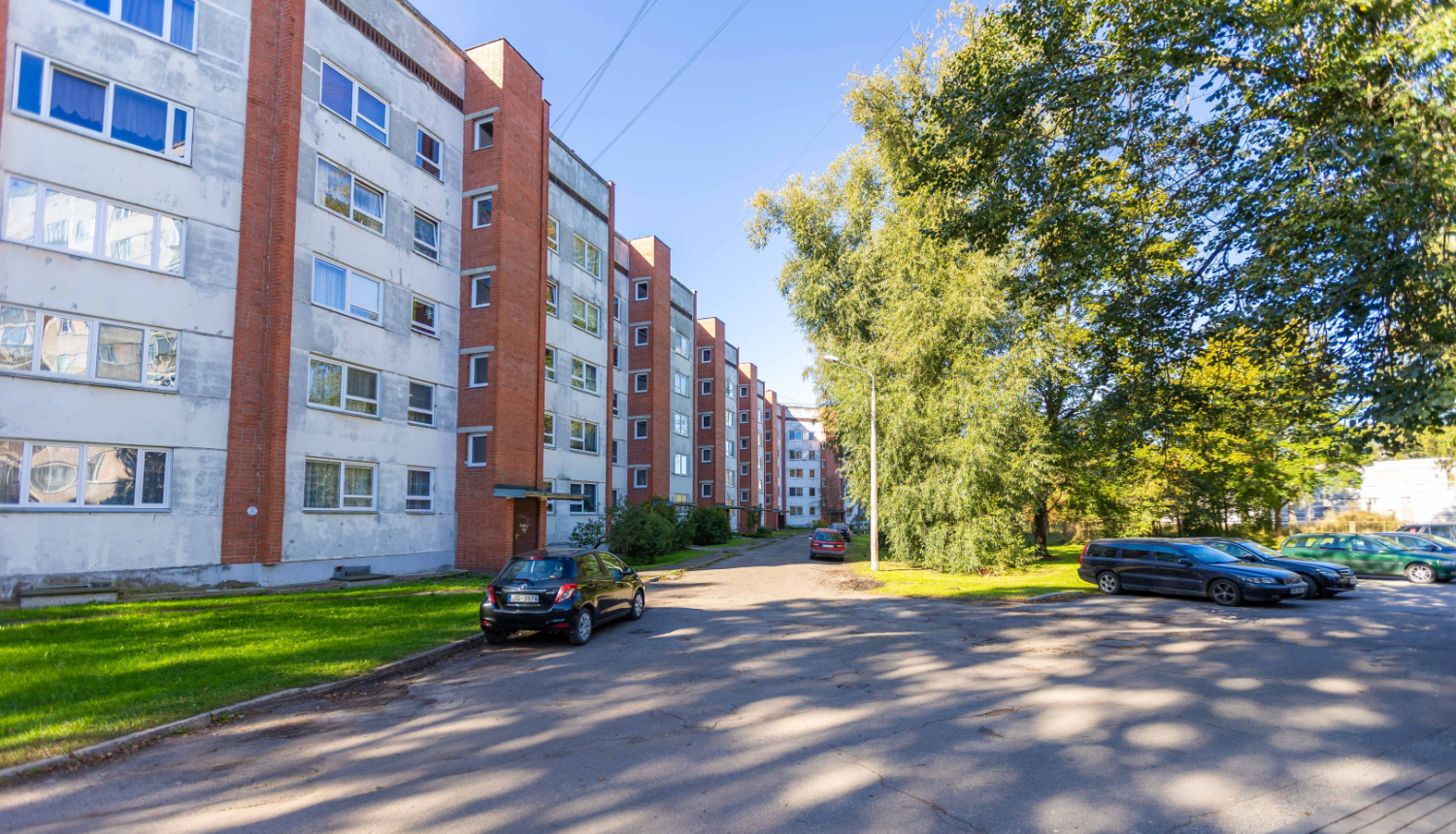 Skolas ielas 28 iekšpagalms