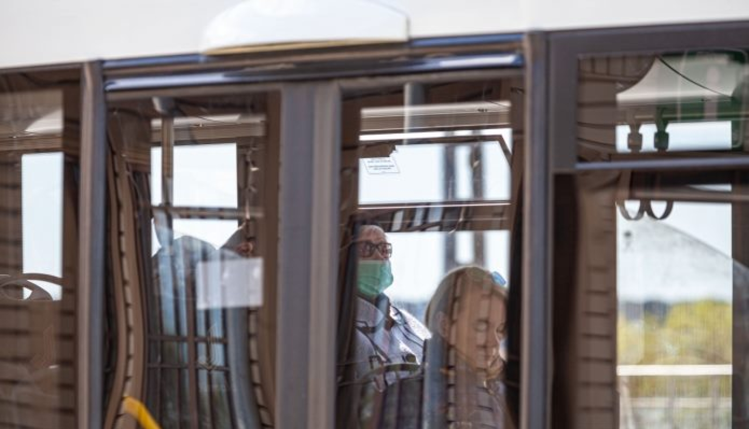 Maskas autobusā obligātas