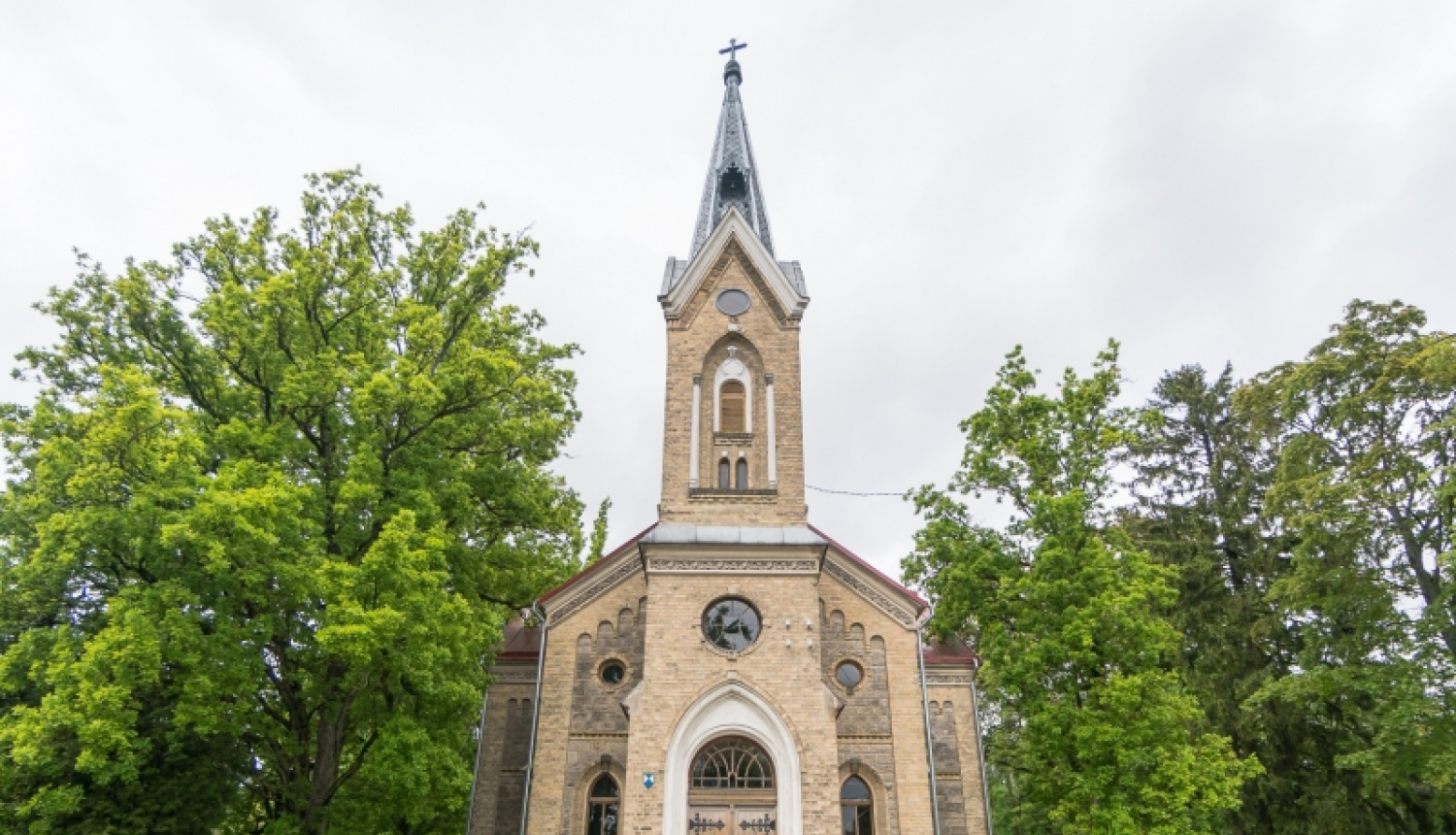 Izsludina pieteikšanos līdzfinansējuma saņemšanai kultūras pieminekļu saglabāšanai