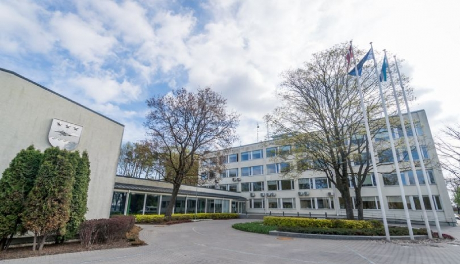 Informācija par pašvaldībā noteikto darba laiku