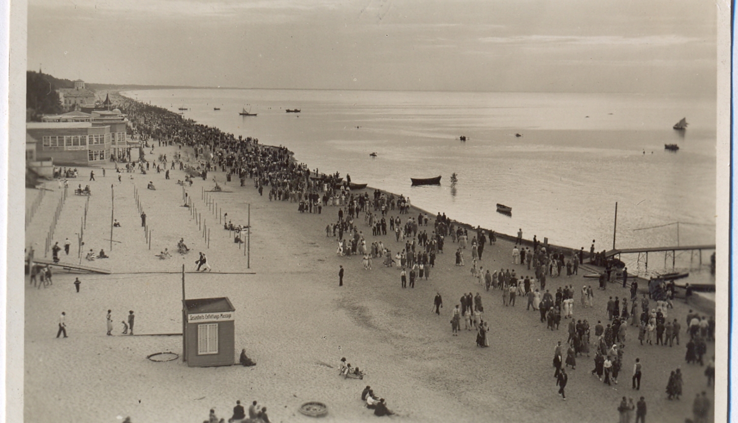 Rīgas Jūrmala. 20. gadsimta 30. gadi. Skats uz pludmali Majoros.