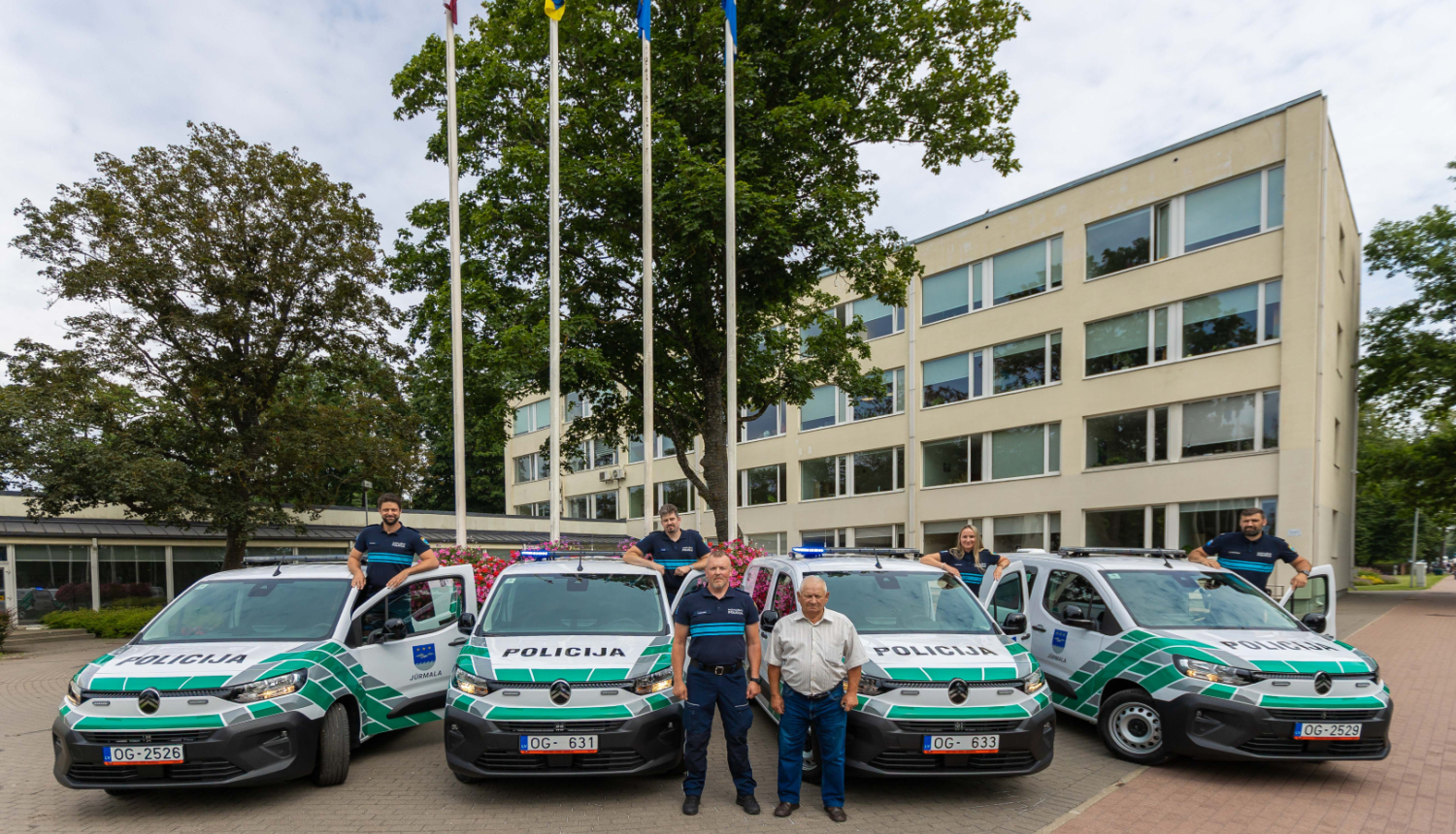 Policijas auto
