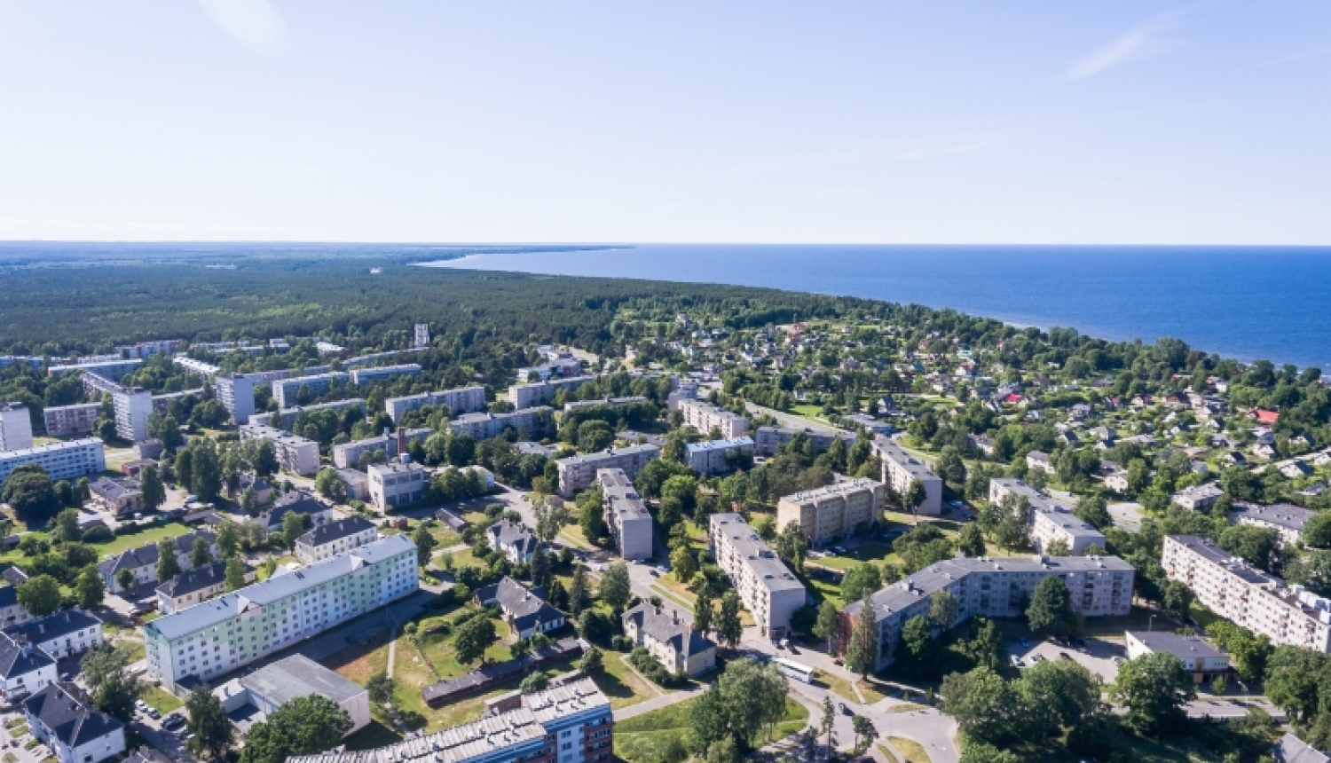 Deklarē dzīvesvietu Jūrmalā; vairāk priekšrocību