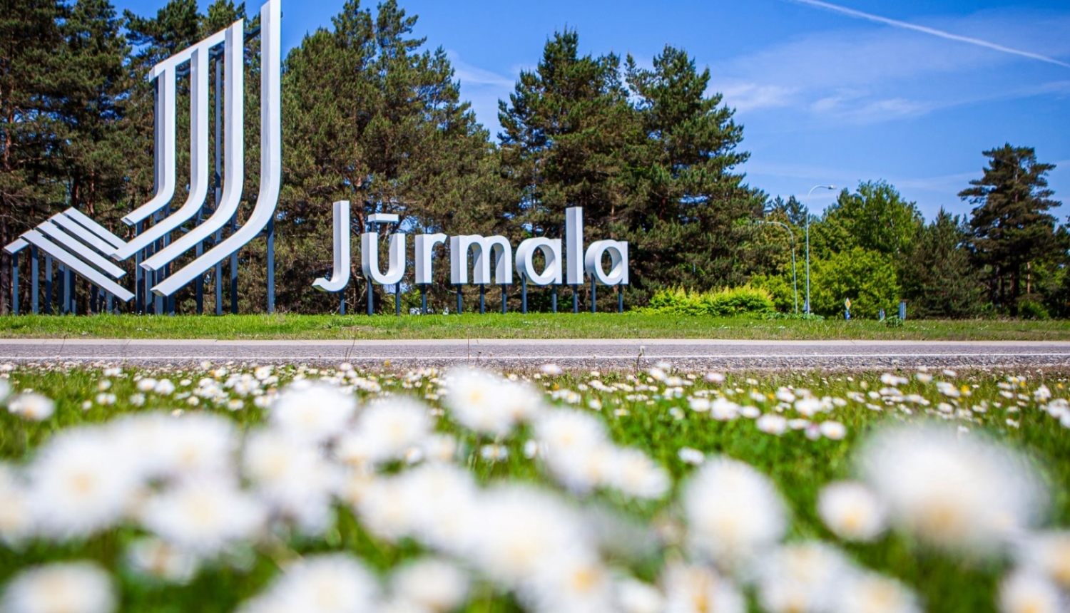 Jūrmalas robežzīme pavasarī