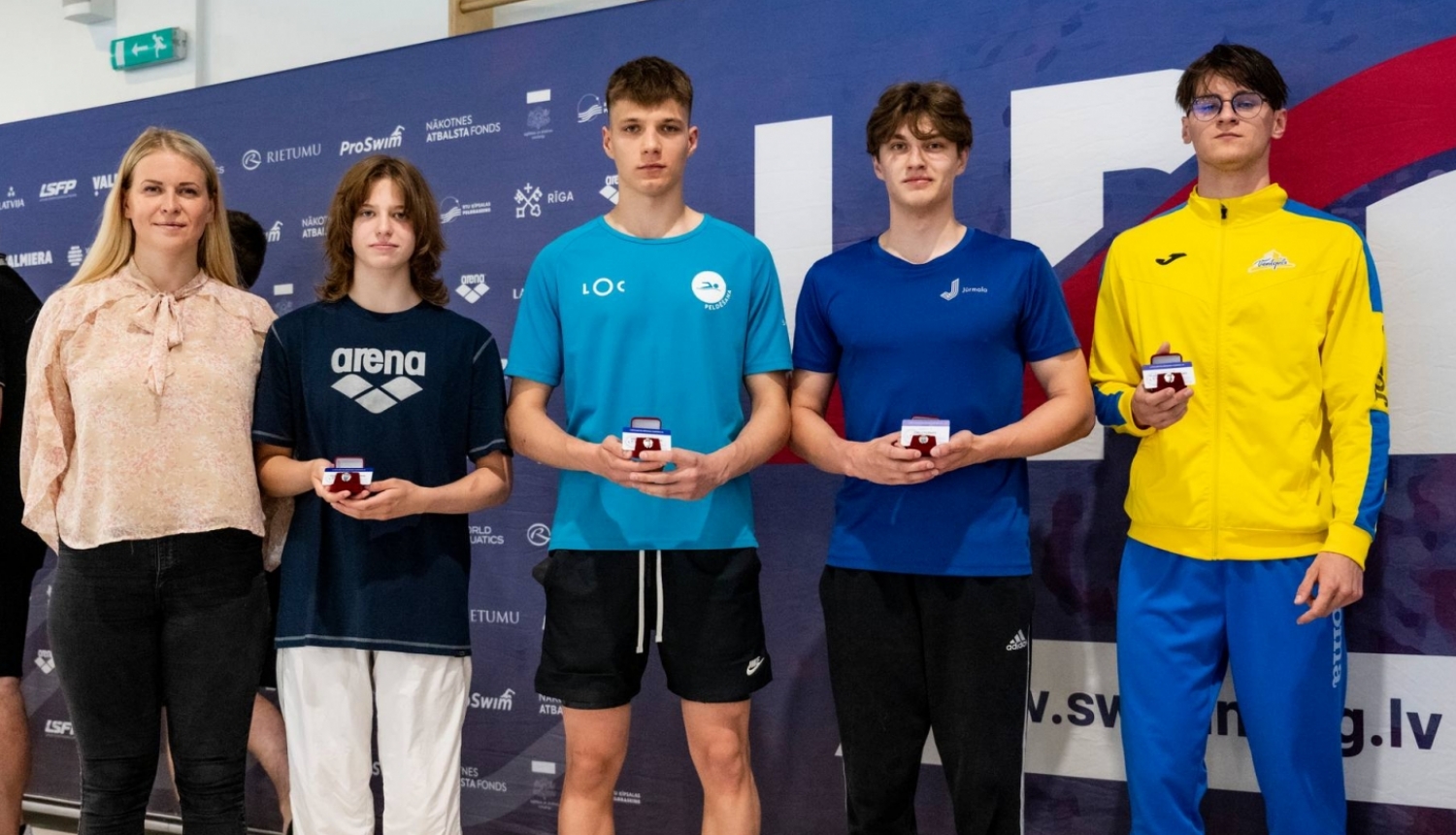 sporta meistaru apbalvošana Kirils pozņaks (no labās puses otrais)
