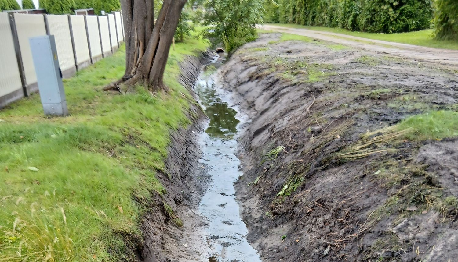 meliorācijas grāvis Jūrmalā