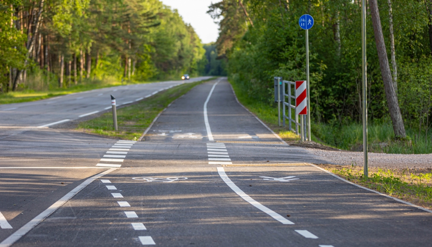 Atjaunots gājēju un velosipēdu ceļš Jaunķemeri–Ķemeri 4,6 km garumā