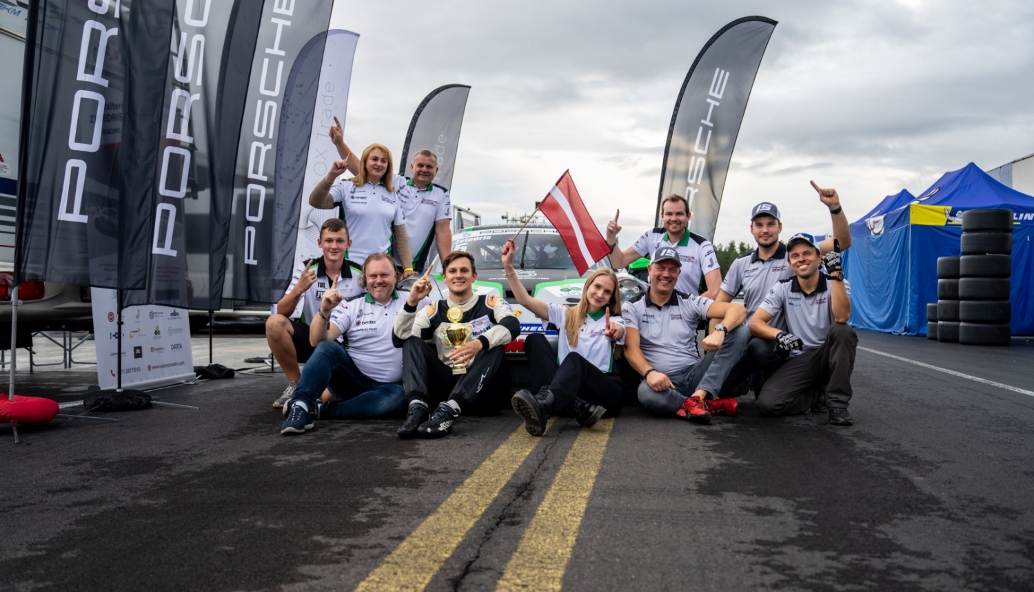 Valters Zviedris izcīna Ziemeļeiropas Porsche čempiona titulu